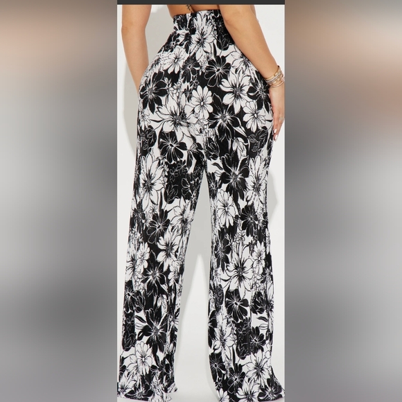 Pants - Picture 2 of 3